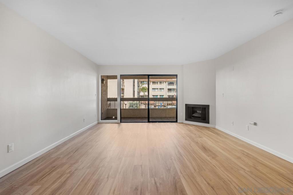 MLS #250044499SD image #26