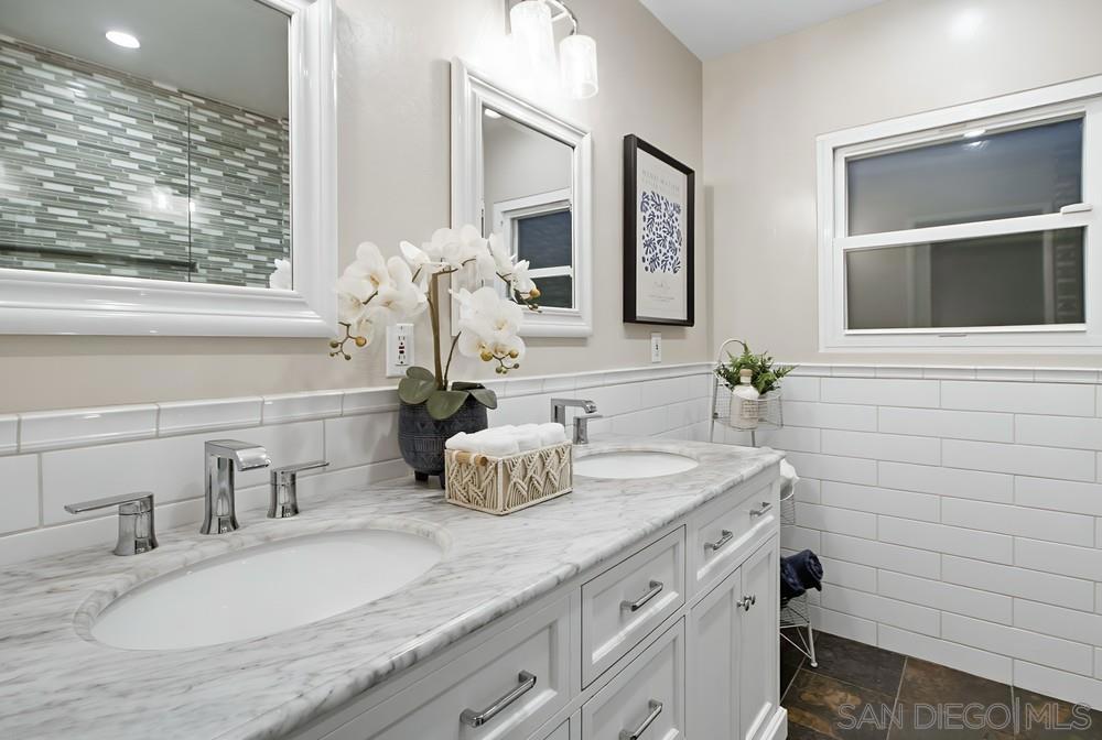 MLS #250044550SD image #29