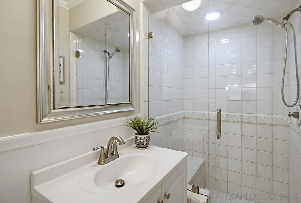 MLS #250044550SD image #38