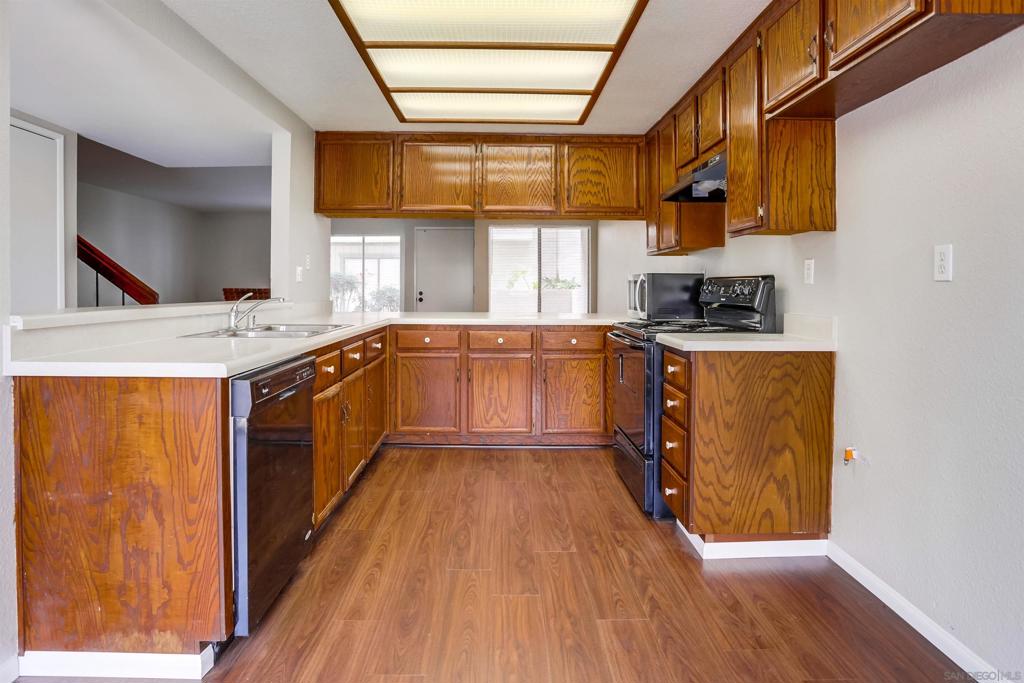 MLS #250044551SD image #9