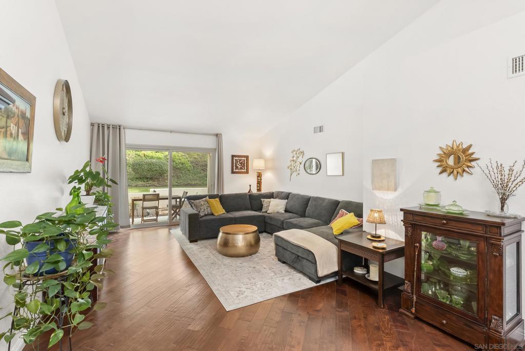 MLS #250044671SD image #19