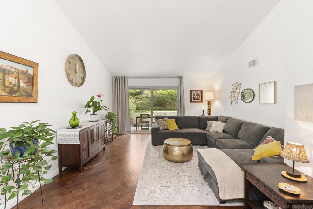 MLS #250044671SD image #20