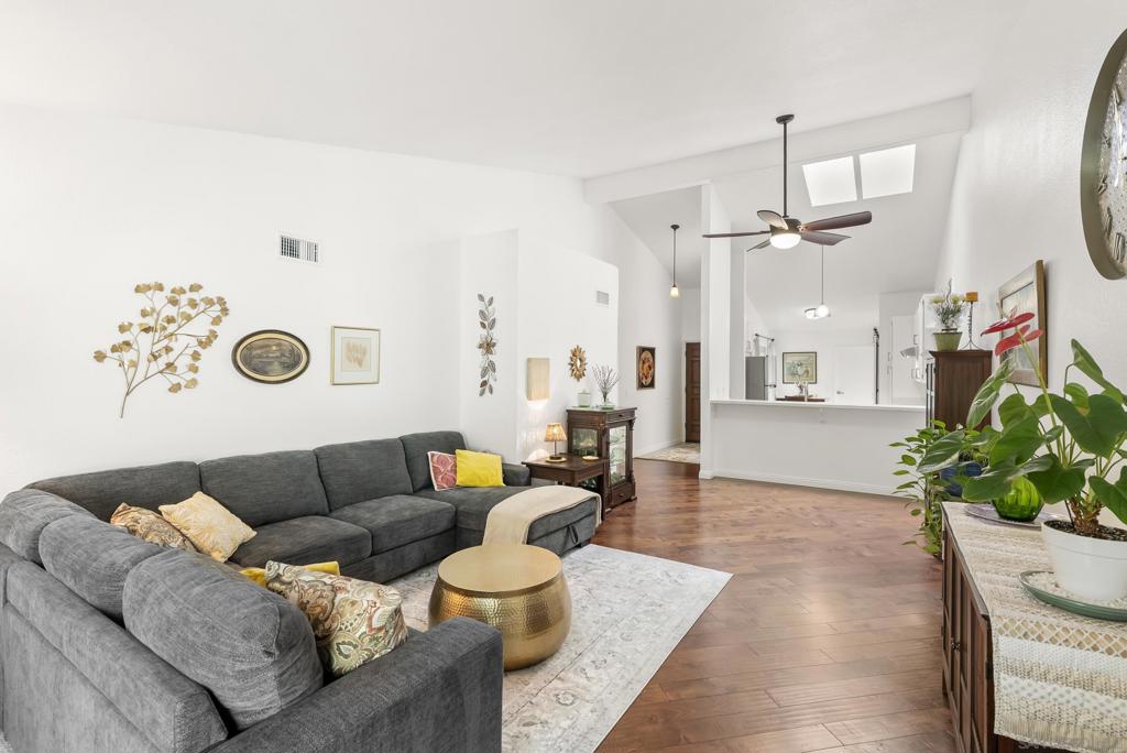 MLS #250044671SD image #22