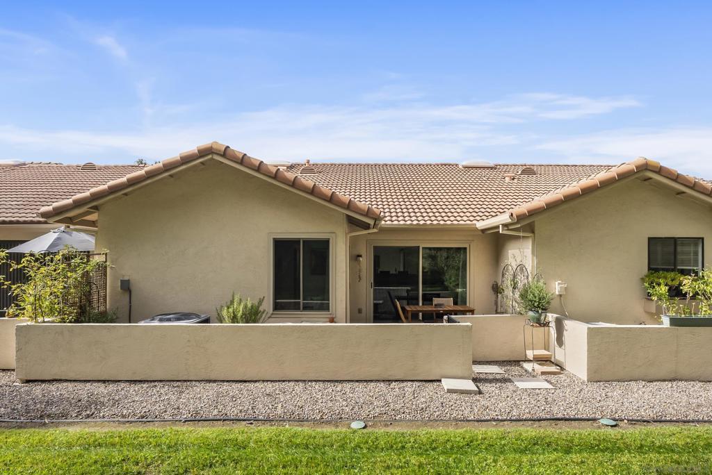 MLS #250044671SD image #39