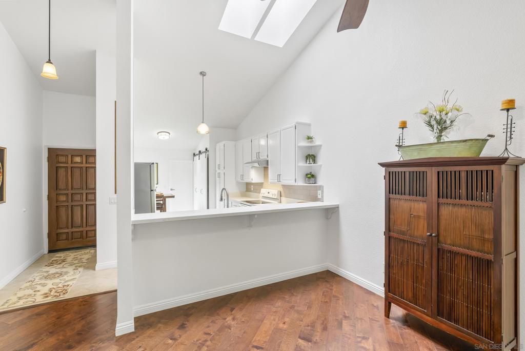 MLS #250044671SD image #7