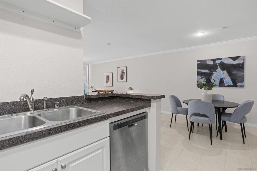 MLS #250044690SD image #10