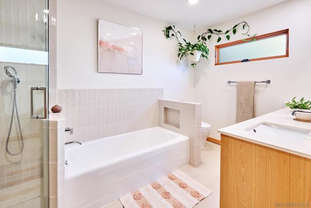 MLS #250044717SD image #9