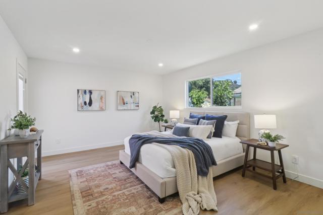 MLS #250039370SD image #13