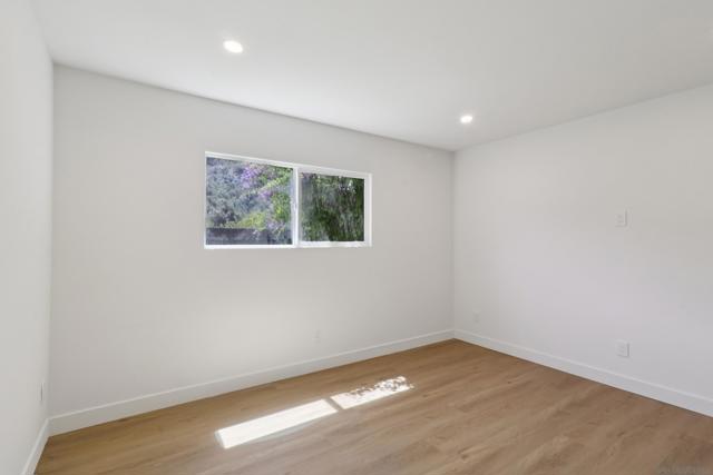 MLS #250039370SD image #21