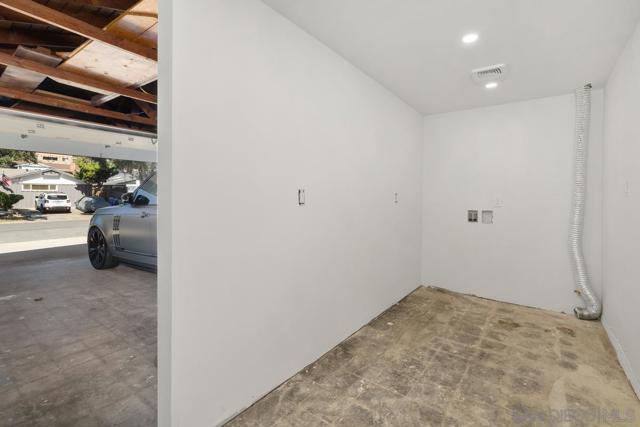 MLS #250039370SD image #27