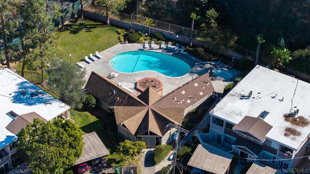 MLS #250044900SD image #36