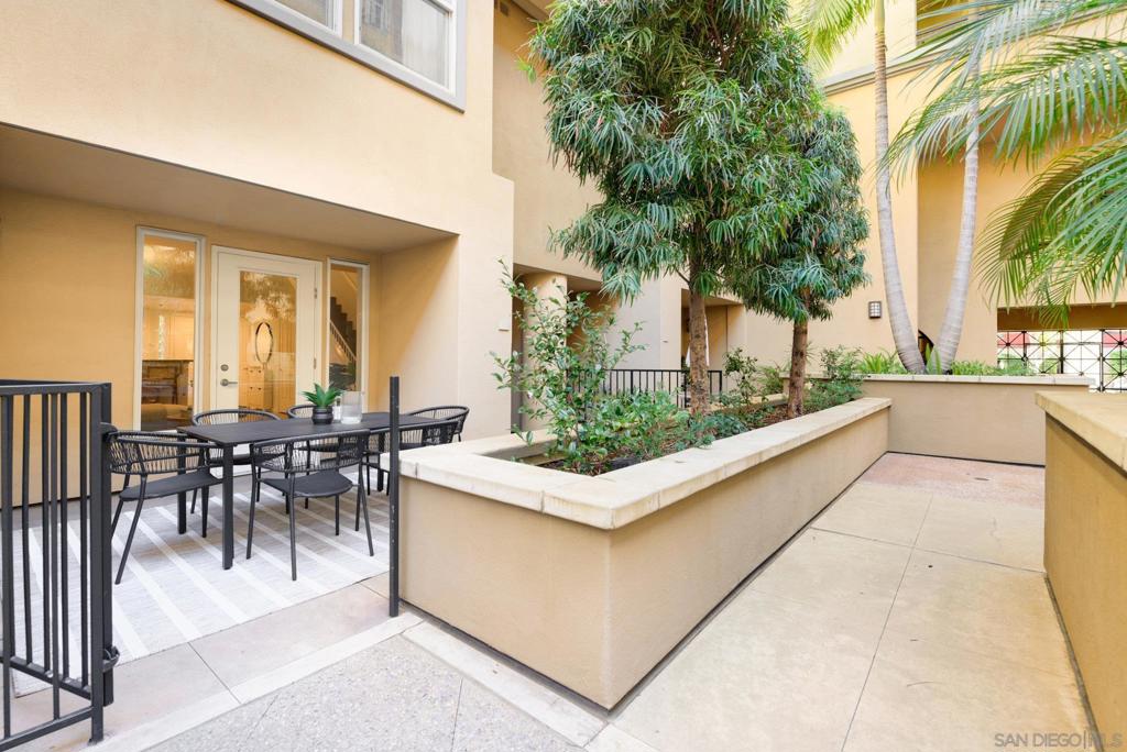 MLS #250044953SD image #17