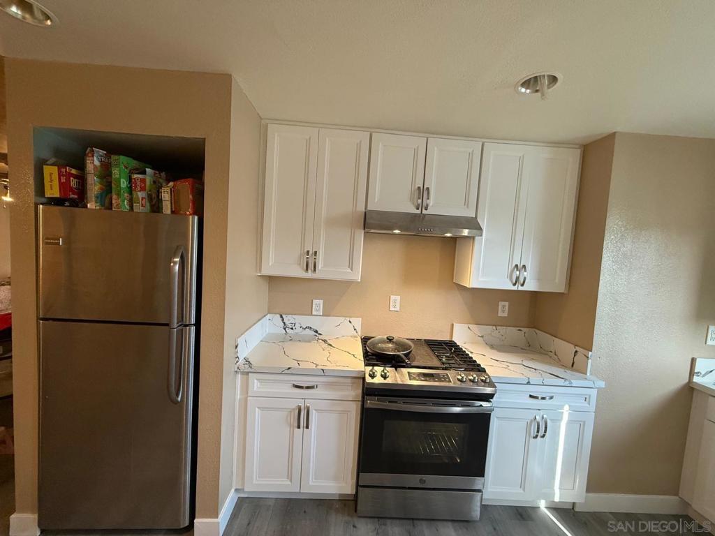 MLS #250044957SD image #11