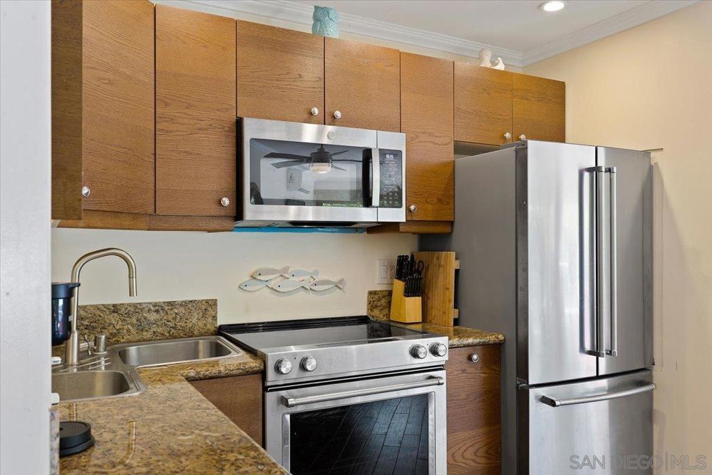 MLS #250045286SD image #18