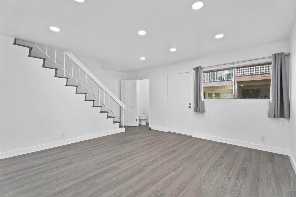 MLS #250045291SD image #12