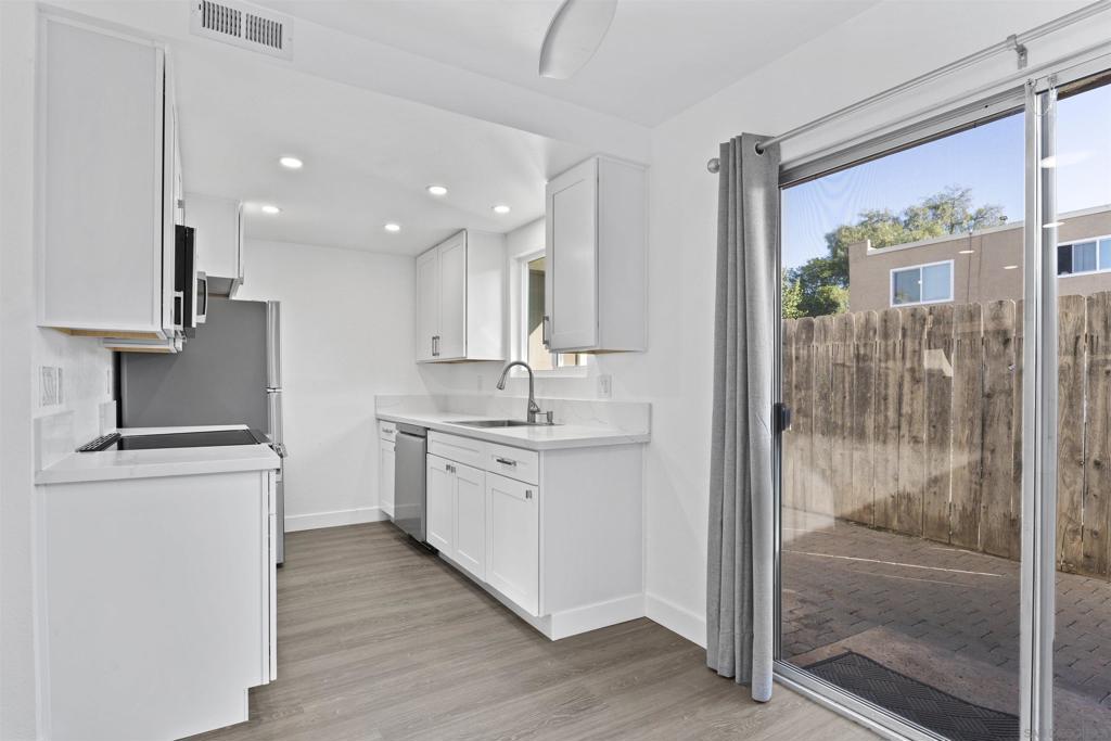 MLS #250045291SD image #5