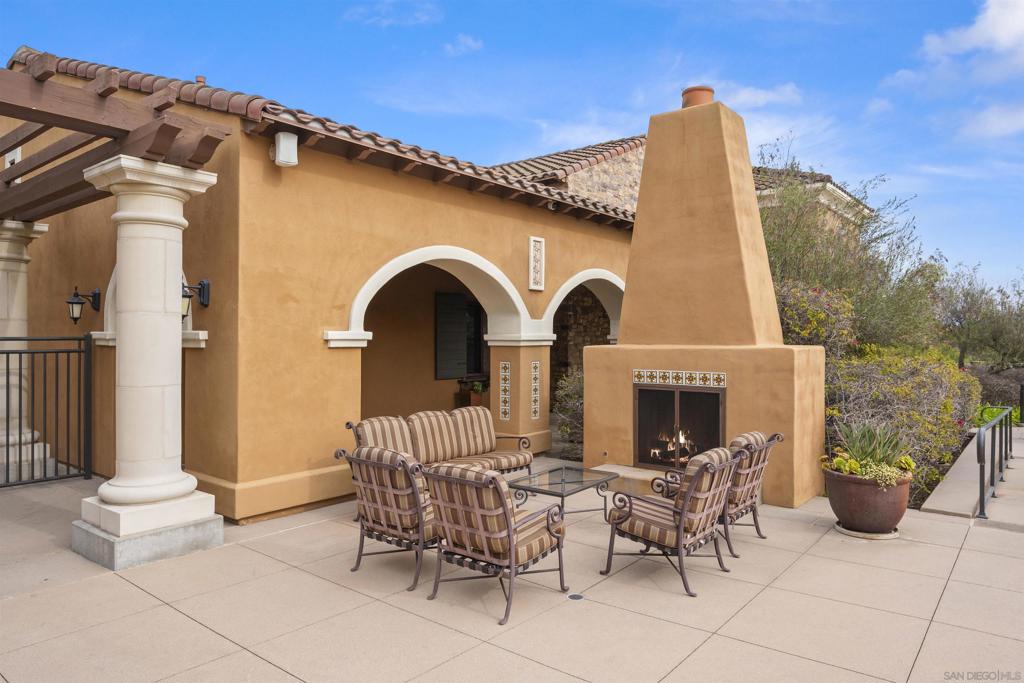 MLS #250045319SD image #47