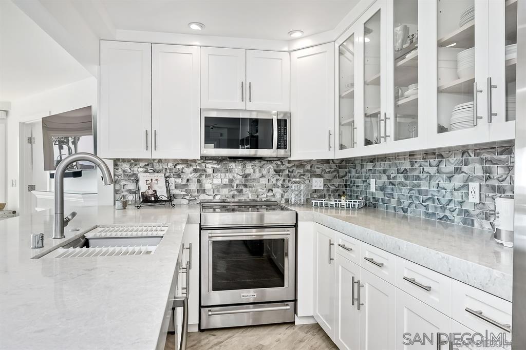 MLS #250045333SD image #5