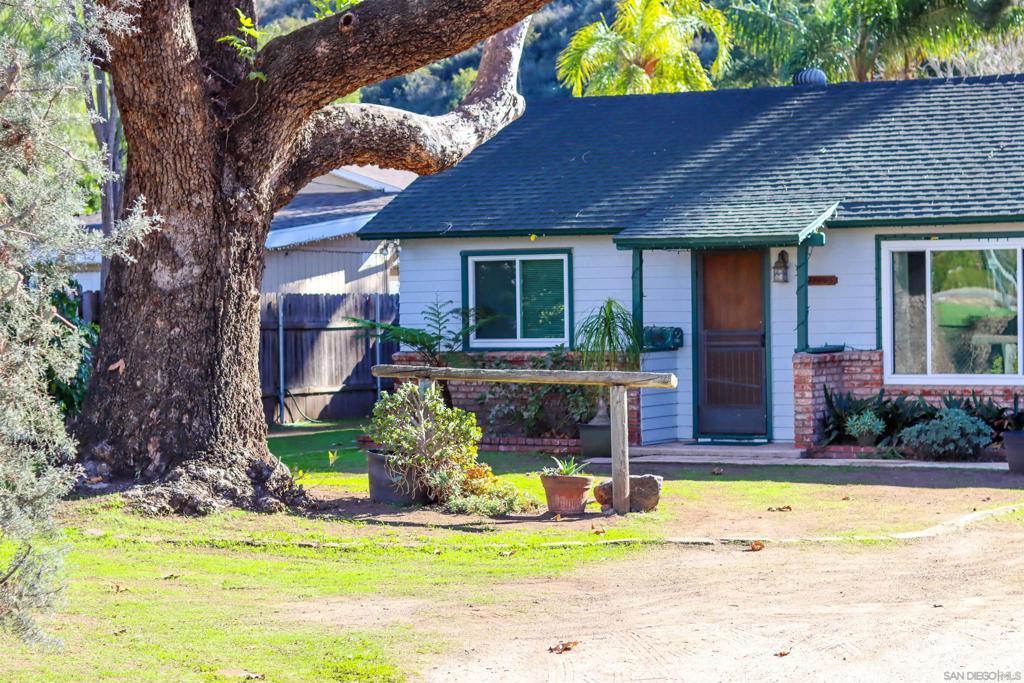 MLS #250045454SD image #1