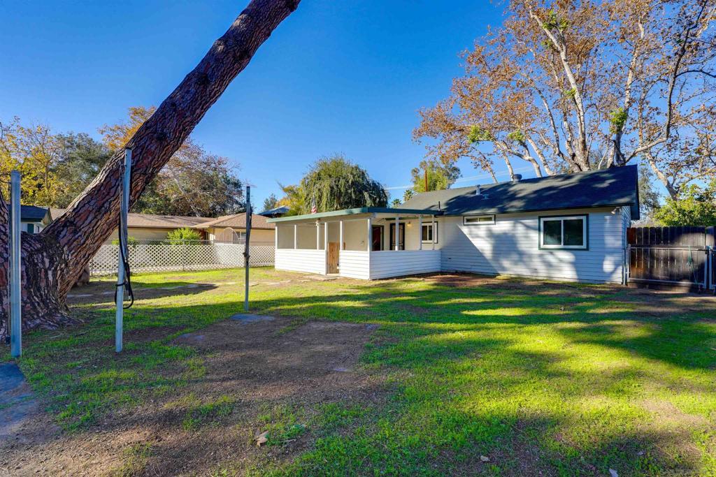 MLS #250045454SD image #11