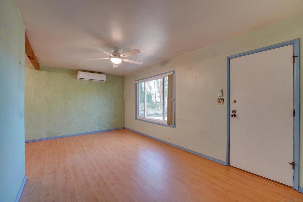 MLS #250045454SD image #13