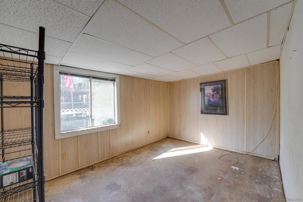 MLS #250045454SD image #24