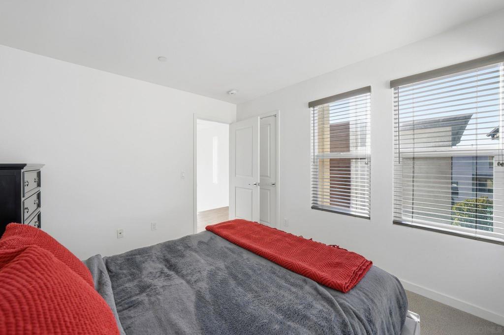 MLS #250045486SD image #20