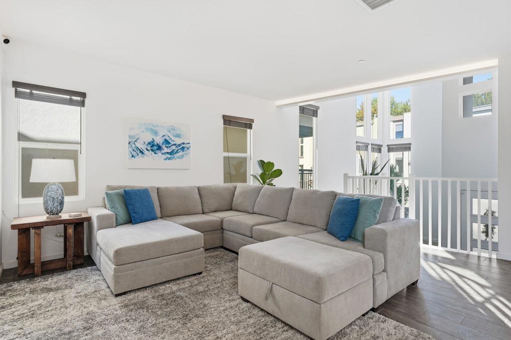 MLS #250045486SD image #49