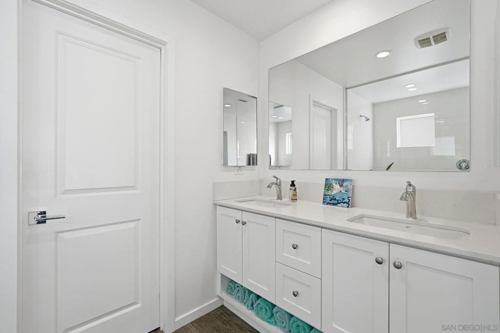 MLS #250045486SD image #54