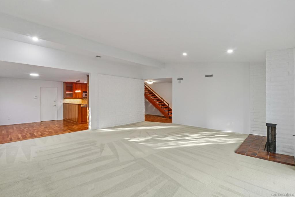 MLS #250045498SD image #14