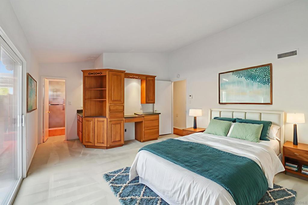 MLS #250045498SD image #9