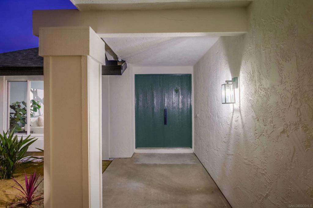 MLS #250045507SD image #3