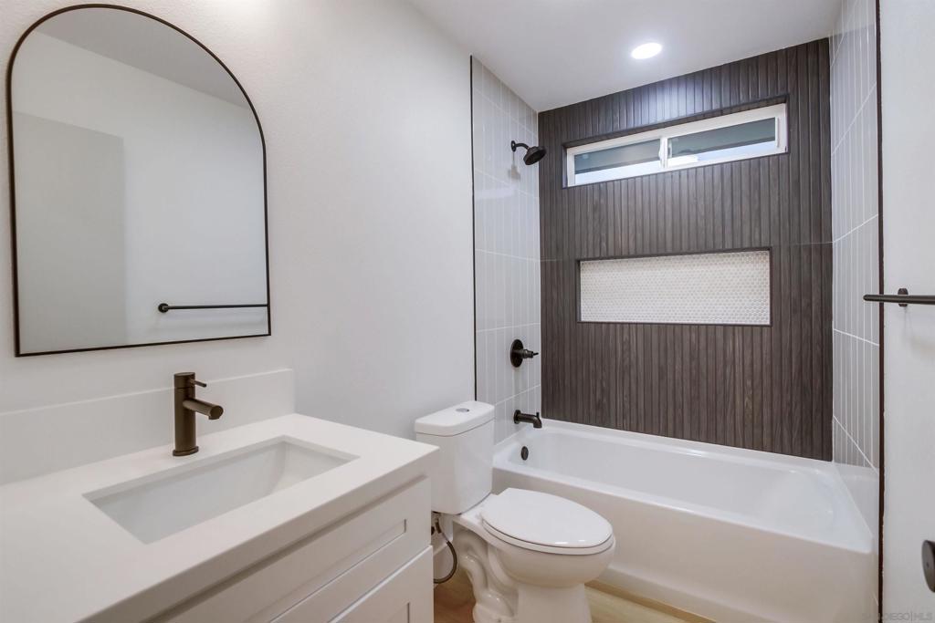 MLS #250045507SD image #44