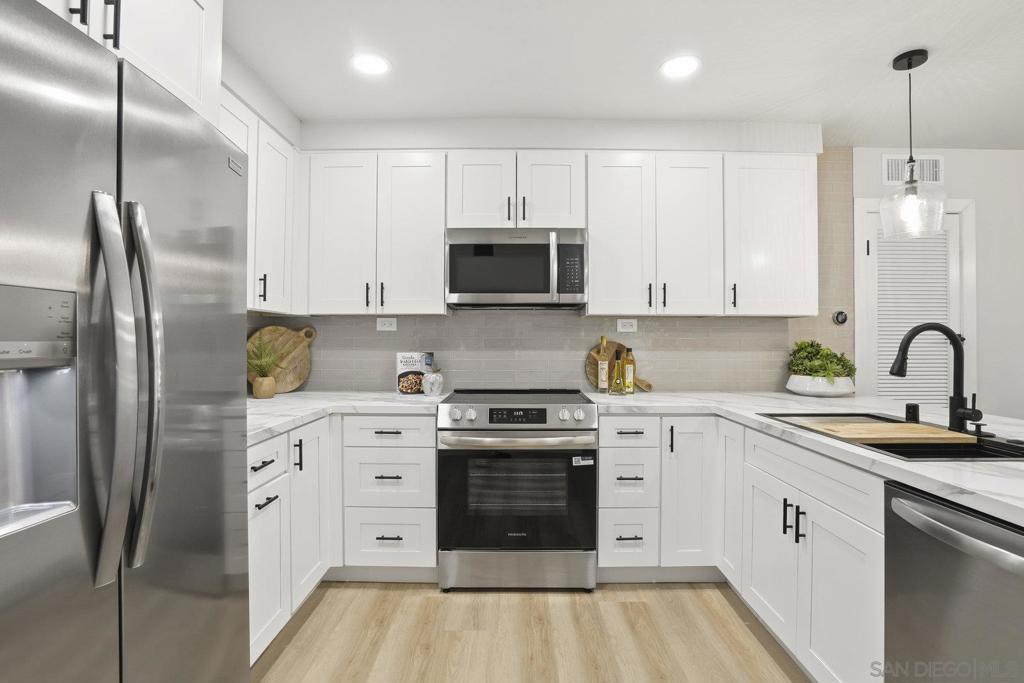 MLS #250045528SD image #4