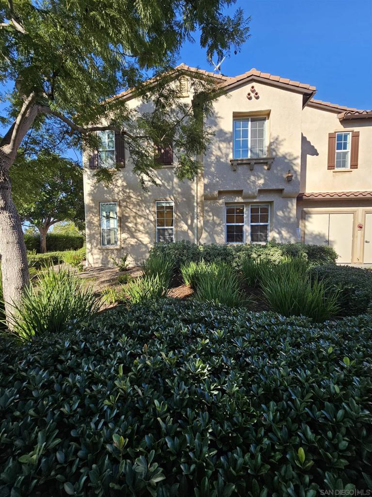 MLS #250045582SD image #16