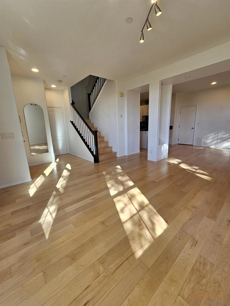 MLS #250045582SD image #6