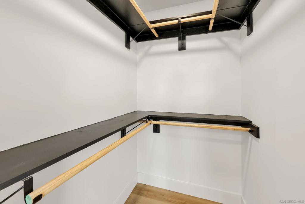 MLS #250045604SD image #25