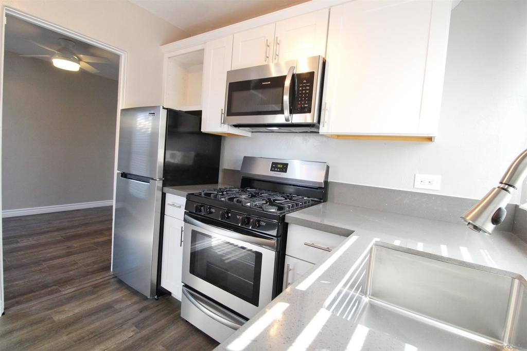 MLS #250045676SD image #25