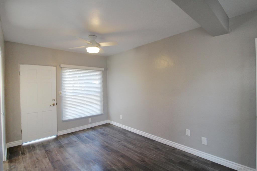 MLS #250045676SD image #27