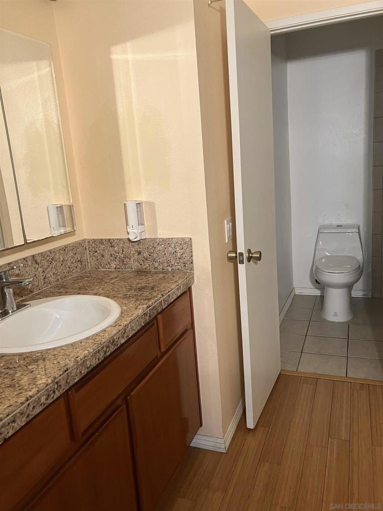 MLS #250045677SD image #13