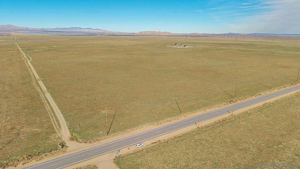 MLS #250045688SD image #14