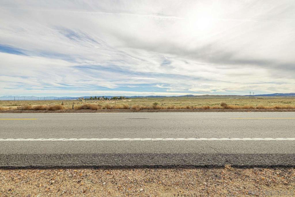 MLS #250045688SD image #25