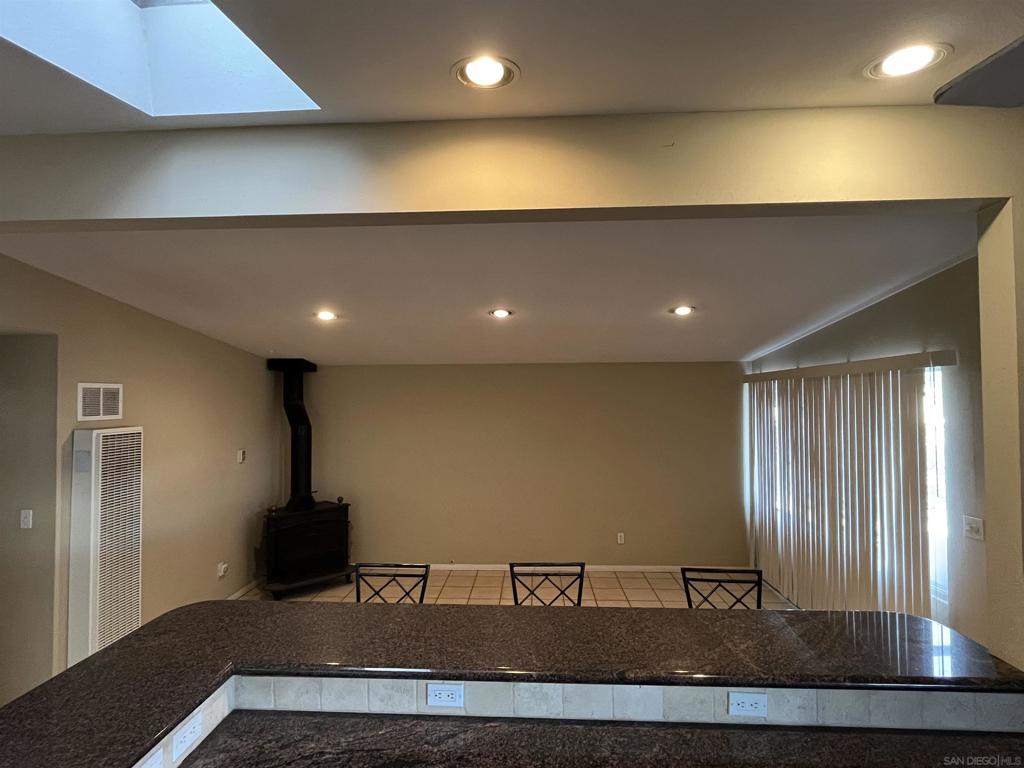 MLS #250045783SD image #8