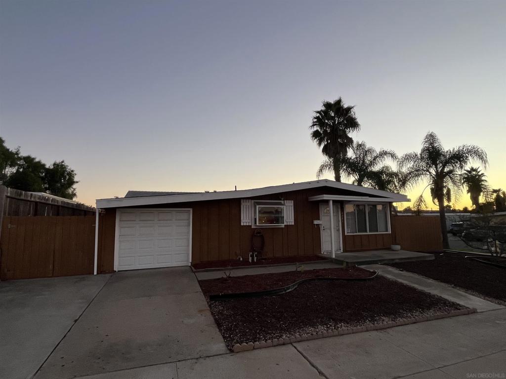 MLS #250045783SD image #9