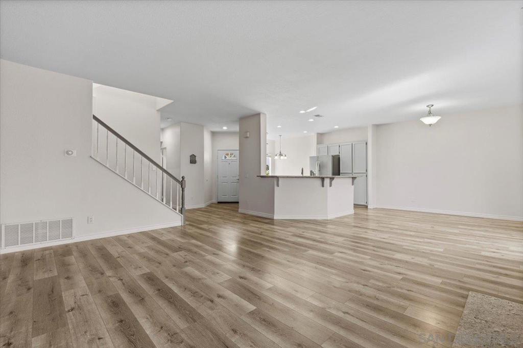 MLS #250045826SD image #4