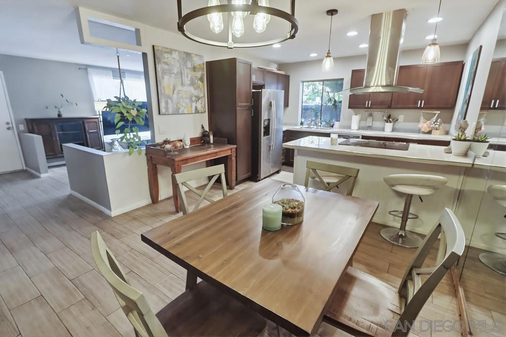 MLS #250045827SD image #16