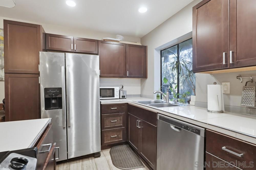 MLS #250045827SD image #20