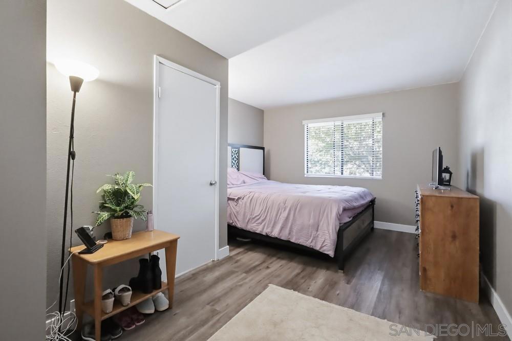 MLS #250045827SD image #34