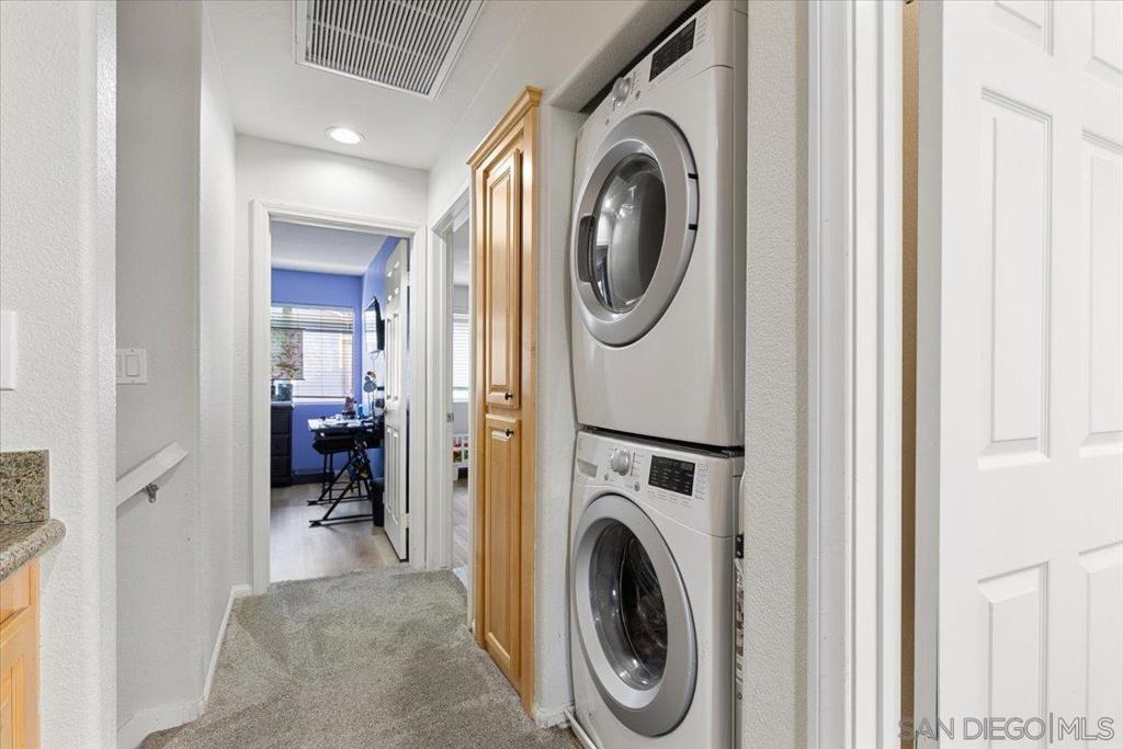 MLS #250045828SD image #16