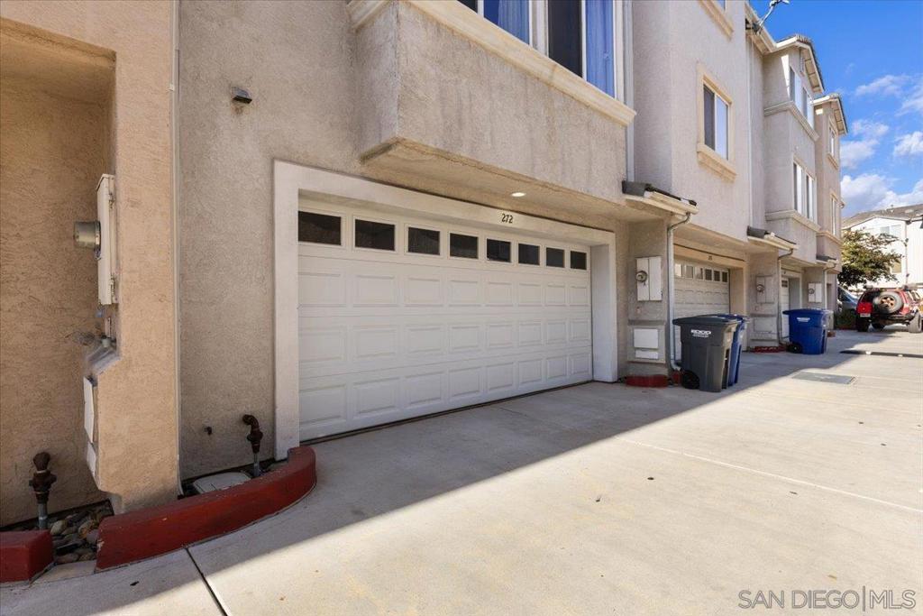 MLS #250045828SD image #17